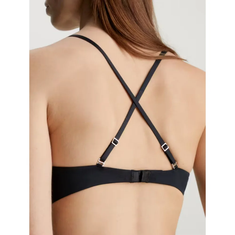 Calvin Klein Women's Medium Black Sculpt Lace Unlined Triangle Bralette NWT - Picture 3 of 8